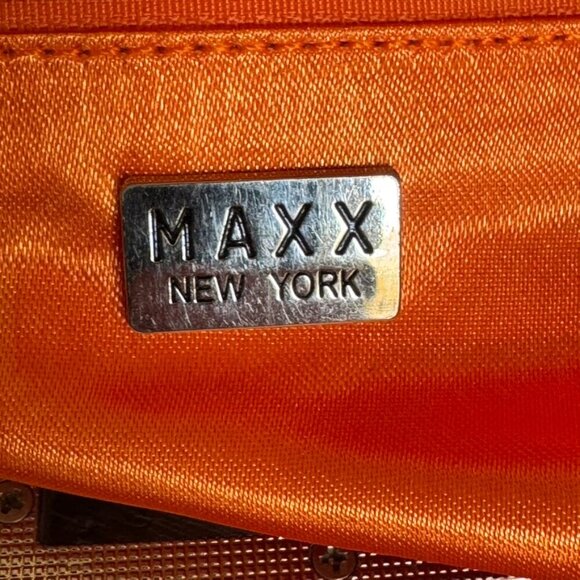 Y2K MAXX New York Pink Croc Embossed Leather Silver Hardware Clutch Bag - Picture 15 of 17